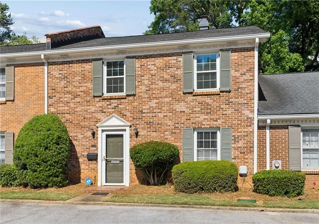 Homes for sale in Atlanta, GA | 1634 Executive Park Ln Ne, Atlanta, GA 30329 | MLS# 7768600