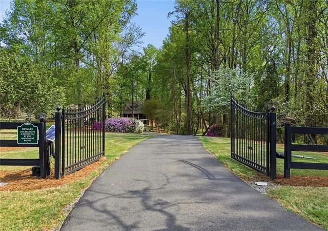 1st image of 611 Elliott Rd, Dawsonville, GA 30534 | MLS# 7751757