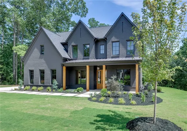 2nd image of 2973 N Bogan Rd Ne, Buford, GA 30519 | MLS# 7815790