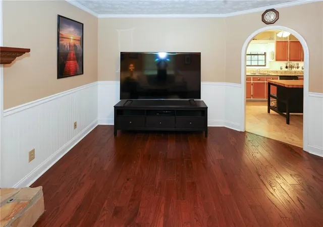 Photo 3 of Sale Pending at 3129 N Woods Trl, Douglasville, GA 30135 | MLS# 7794645 | Listing updated on 2026-08-25