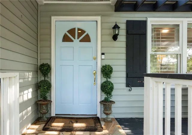4th image of 296 Eureka Dr Ne, Atlanta, GA 30305 | MLS# 7813576