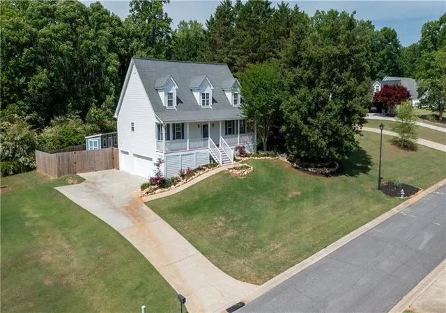 2nd image of 8160 Castleberry Farms Dr, Gainesville, GA 30506 | MLS# 7765479