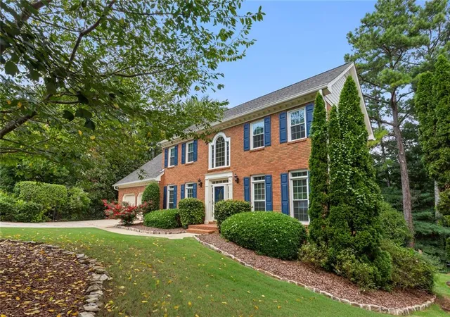 2nd image of 9305 Mackinac Dr, Johns Creek, GA 30022 | MLS# 7824336