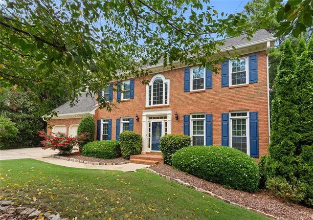3rd image of 9305 Mackinac Dr, Johns Creek, GA 30022 | MLS# 7824336