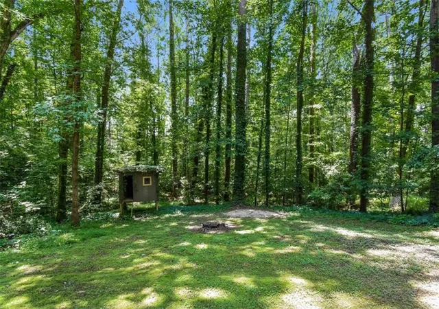 Photo 3 of Single family home for sale at 3801 Stonewall Dr, Kennesaw, GA 30152 | MLS# 7822091 | Listing updated on 2026-08-15