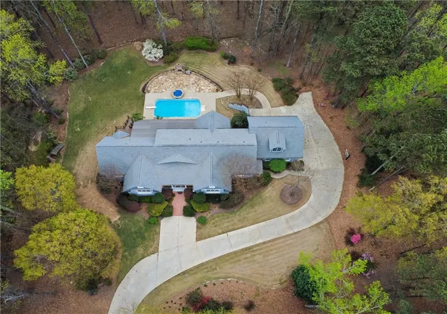 3rd image of 3045 Camp Branch Rd, Buford, GA 30519 | MLS# 7740649