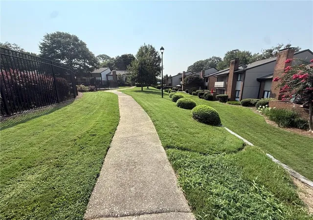 50th image of 3240 Clairmont North Ne, Atlanta, GA 30329 | MLS# 7813452