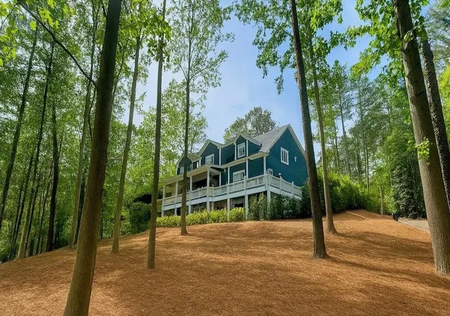 2nd image of 4101 Brookview Dr Se, Atlanta, GA 30339 | MLS# 7798491