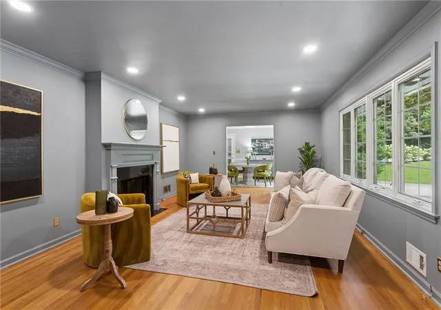 Photo 2 of Single family home for sale at 3920 Peachtree Dunwoody Rd NE, Atlanta, GA 30342 | MLS# 7780258 | Listing updated on 2026-09-23