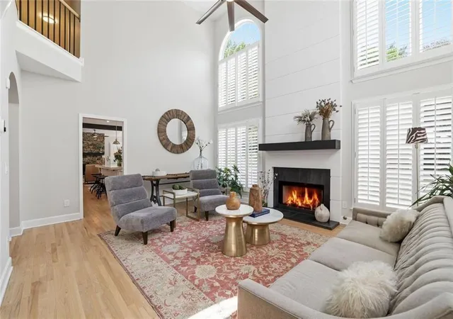 Photo 2 of Single family home for sale at 520 Hopewell Downs Dr, Alpharetta, GA 30004 | MLS# 7808825 | Listing updated on 2026-08-30