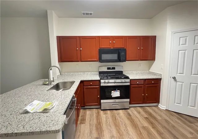 4th image of 1599 Cove Creek Cir, Norcross, GA 30093 | MLS# 7758074
