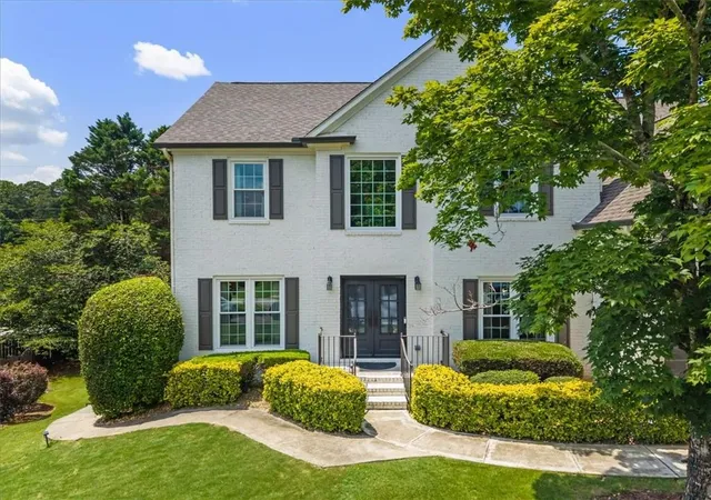 Photo 2 of Sale Pending at 255 Fieldstone Ct, Alpharetta, GA 30009 | MLS# 7798802 | Listing updated on 2026-09-04