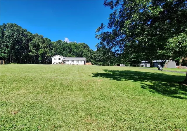 Photo 3 of Single family home for sale at 2107 Henderson Ml Rd, Covington, GA 30014 | MLS# 7809490 | Listing updated on 2026-09-17
