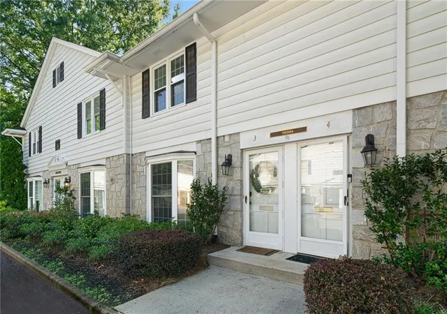 1st image of 136 Peachtree Memorial Dr #VA3, Atlanta, GA 30309 | MLS# 7805546