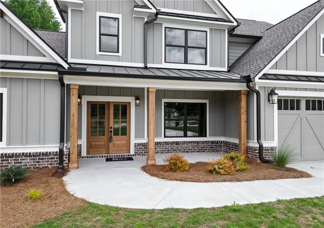 Photo 3 of Single family home for sale at 461 Spring Crk Dr, Monroe, GA 30655 | MLS# 7699763 | Listing updated on 2026-09-26