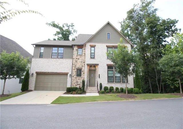2nd image of 6770 Prelude Dr, Sandy Springs, GA 30328 | MLS# 7820560