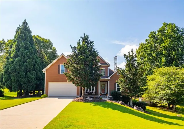 Homes for sale in Oakwood, GA | 4967 Reed Field Dr, Oakwood, GA 30566 | MLS# 7802428