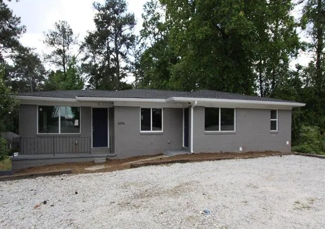 1st image of 6696 Mableton Pkwy Se, Mableton, GA 30126 | MLS# 7749440