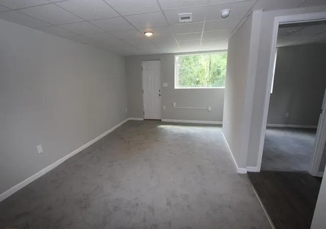 3rd image of 6696 Mableton Pkwy Se, Mableton, GA 30126 | MLS# 7749440