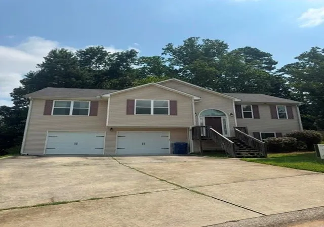 Photo 1 of Sale Pending at 603 Cole Crk Dr, Dallas, GA 30157 | MLS# 7814607 | Listing updated on 2026-09-04