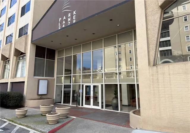 Homes for sale in Atlanta, GA | 2479 Peachtree Rd Ne #1714, Atlanta, GA 30305 | MLS# 7735428