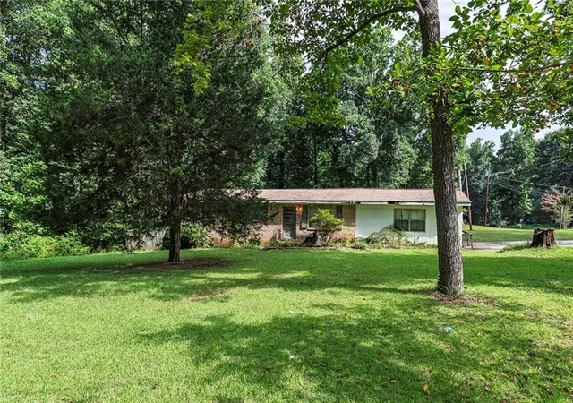 2nd image of 5000 Paris Ave, Powder Springs, GA 30127 | MLS# 7819140