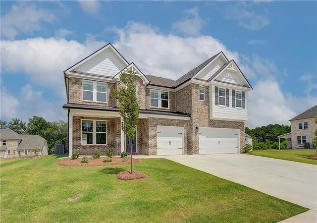 Photo 3 of Single family home for sale at 128 Compass Rd, Hampton, GA 30228 | MLS# 7825447 | Listing updated on 2026-09-15