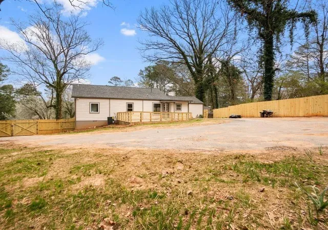 33rd image of 2710 Hedgewood Dr Nw, Atlanta, GA 30311 | MLS# 7787391