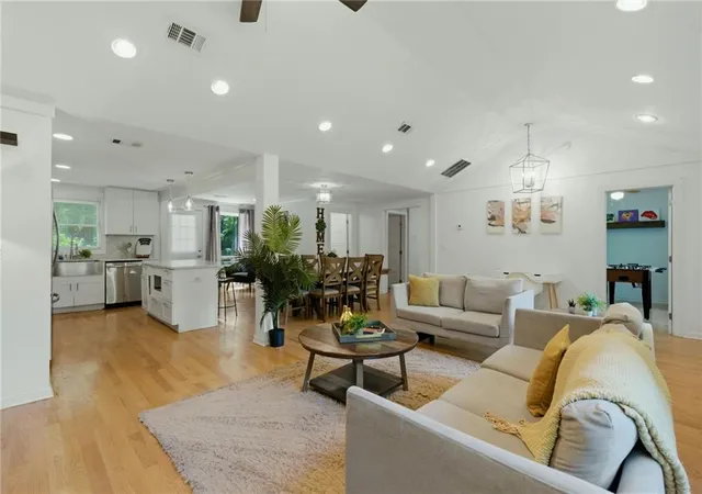 5th image of 2710 Hedgewood Dr Nw, Atlanta, GA 30311 | MLS# 7787391