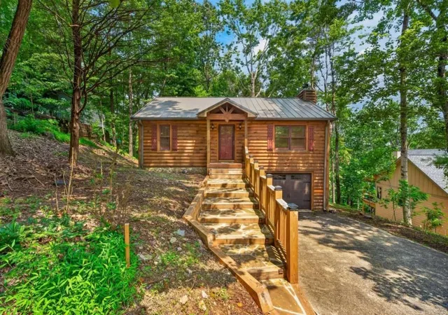 3rd image of 986 Mountain Oak Rd, Ellijay, GA 30536 | MLS# 7812053