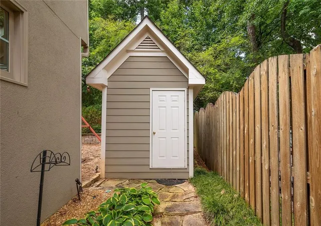 32nd image of 3077 Hudson Wy, Decatur, GA 30033 | MLS# 7807848