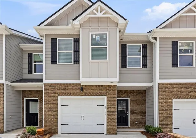 Homes for sale in Palmetto, GA | 8353 Columbia Ct, Palmetto, GA 30268 | MLS# 7768592