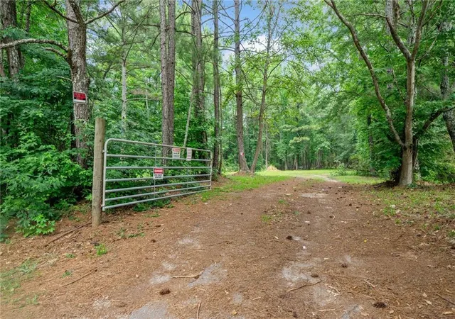 Photo 3 of Land for sale at 000 High Point Rd, Union City, GA 30291 | MLS# 7787328 | Listing updated on 2026-09-15