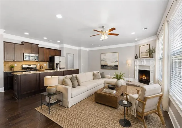 2nd image of 2854 Jordan Oaks Ln, Decatur, GA 30033 | MLS# 7773421