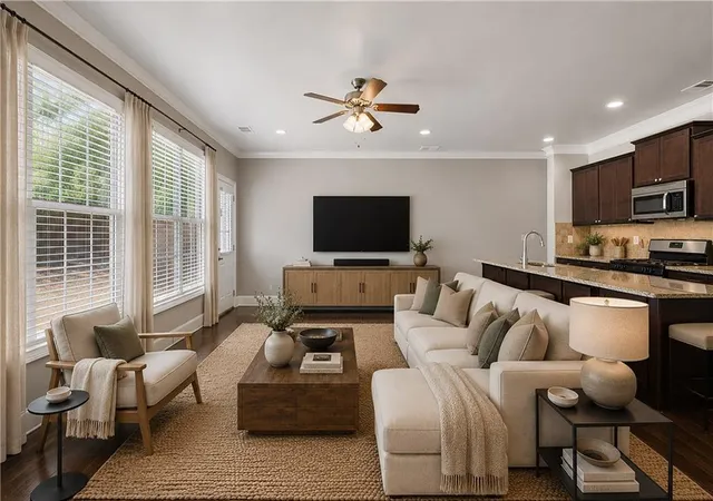 3rd image of 2854 Jordan Oaks Ln, Decatur, GA 30033 | MLS# 7773421