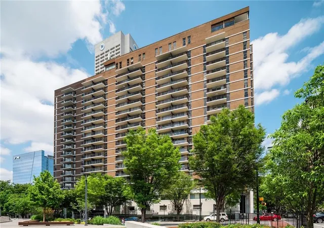 Condo for sale at 620 Peachtree St NE #2011, Atlanta, GA 30308 | MLS# 7798355