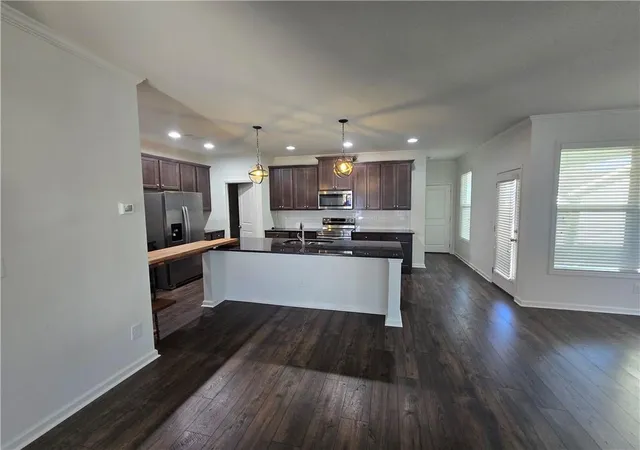 5th image of 5521 Shallow Branch Dr, Flowery Branch, GA 30542 | MLS# 7721486