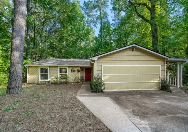 Photo 1 of Single family home for sale at 2035 N Landing Way, Marietta, GA 30066 | MLS# 7801646 | Listing updated on 2026-08-30
