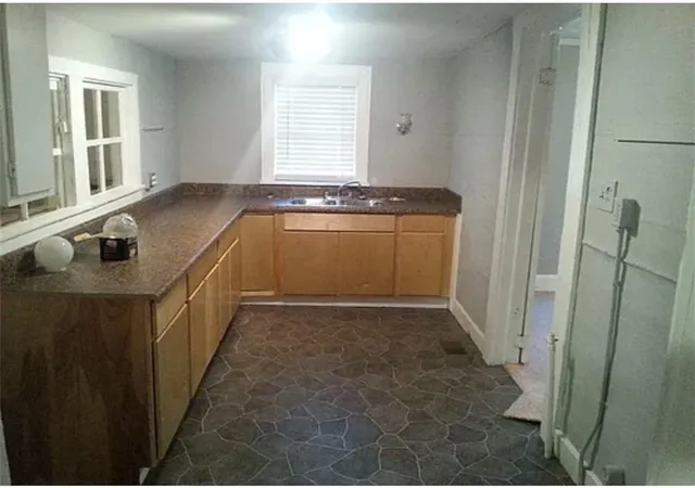 4th image of 403 Holly St Nw, Atlanta, GA 30318 | MLS# 7731851