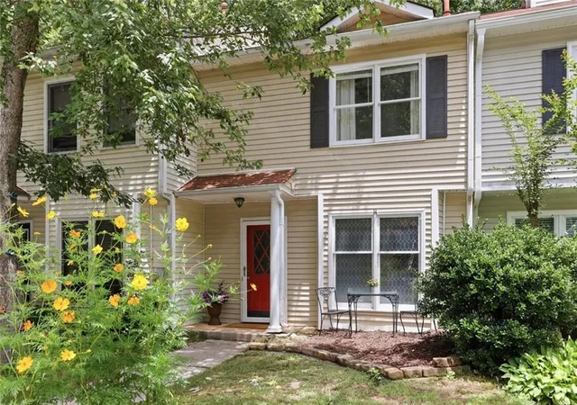 1st image of 3154 Stratford Green Pl, Avondale Estates, GA 30002 | MLS# 7810315