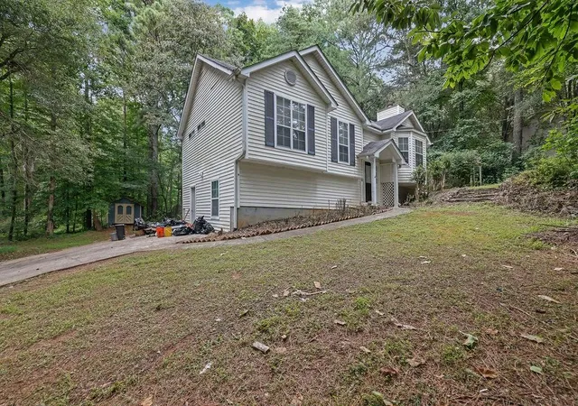 Photo 2 of Sale Pending at 454 Bradshaw Ln, Canton, GA 30115 | MLS# 7809218 | Listing updated on 2026-09-09