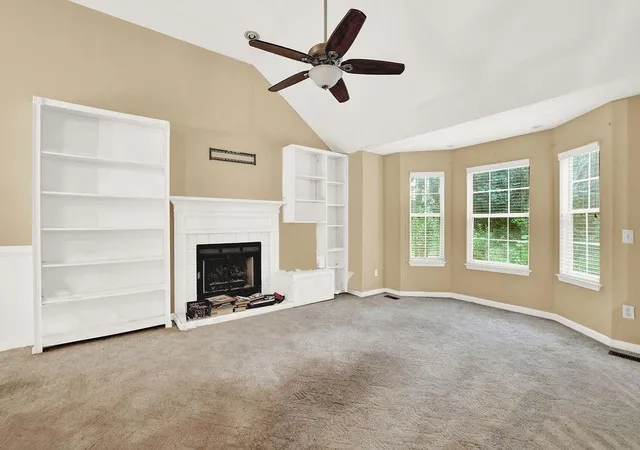 Photo 3 of Sale Pending at 454 Bradshaw Ln, Canton, GA 30115 | MLS# 7809218 | Listing updated on 2026-09-09