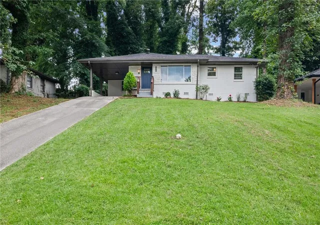 Photo 2 of Single family home for sale at 3153 Bellgreen Way, Decatur, GA 30032 | MLS# 7803432 | Listing updated on 2026-09-22