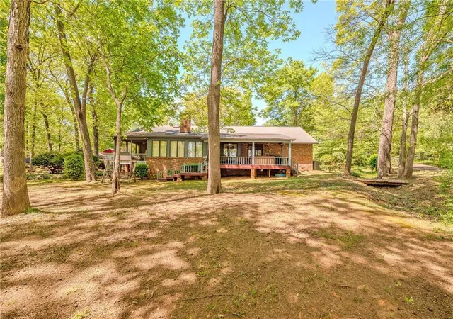 3rd image of 7 Old Oak Trl, Hartwell, GA 30643 | MLS# 7751923