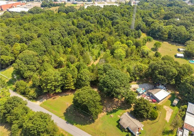 Photo 3 of Land for sale at 0 Poplar Rd, Commerce, GA 30529 | MLS# 7826782 | Listing updated on 2026-08-28