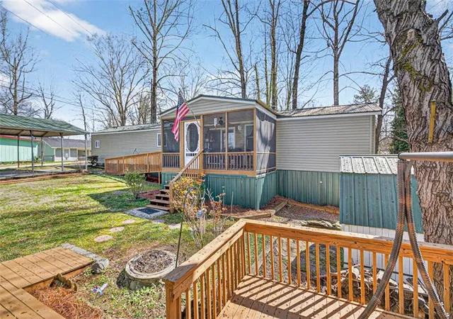 Homes for sale in Gainesville, GA | 5520 Mount Shores Cir, Gainesville, GA 30506 | MLS# 7733233