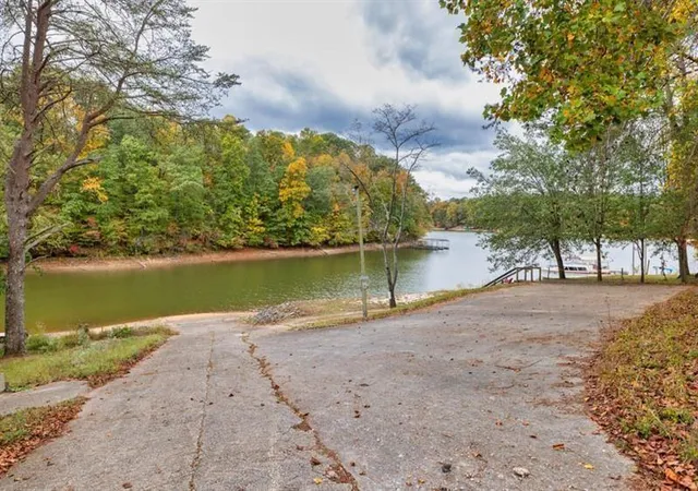Homes for sale in Gainesville, GA | 5520 Mount Shores Cir, Gainesville, GA 30506 | MLS# 7733233
