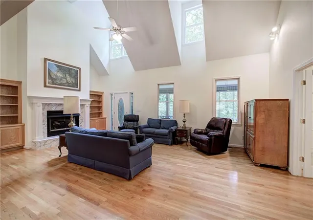 Photo 3 of Single family home for sale at 312 Lake View Tr, Jasper, GA 30143 | MLS# 7779360 | Listing updated on 2026-07-22