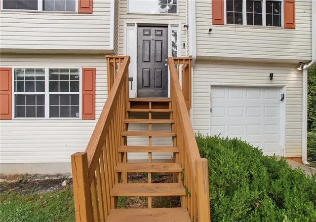 4th image of 5855 Crescent Ridge Ct, Lithonia, GA 30058 | MLS# 7774414