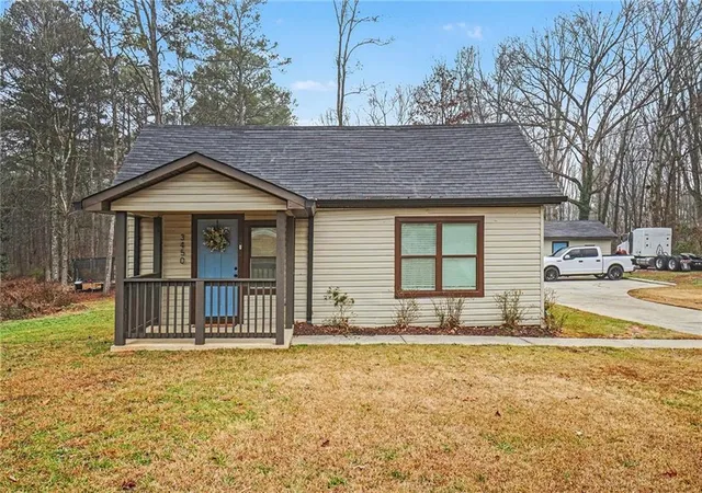 Homes for sale in Douglasville, GA | 3450 W County Line Rd, Douglasville, GA 30135 | MLS# 7701238